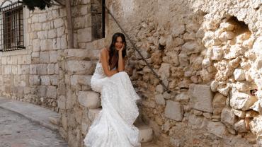 Luxus menyasszonyi ruhák