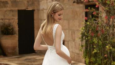 Kismama esküvői ruha