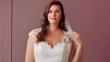 Menyasszonyi ruhák moletteknek