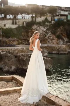 0353b105-ca36-42fe-8a6a-2cb954f23774 0353b105-ca36-42fe-8a6a-2cb954f23774