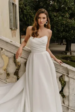 Menyasszonyi ruha 2301