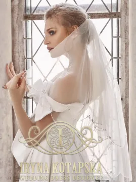 Fátyol kristályokkal V 2014