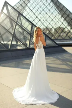 LB2303.1-800x1200 LB2303.1-800x1200