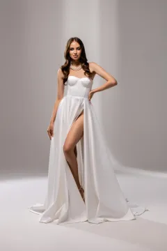 Menyasszonyi ruha Ray 2432