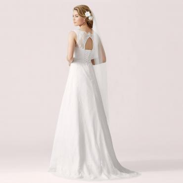 Lilly 3943